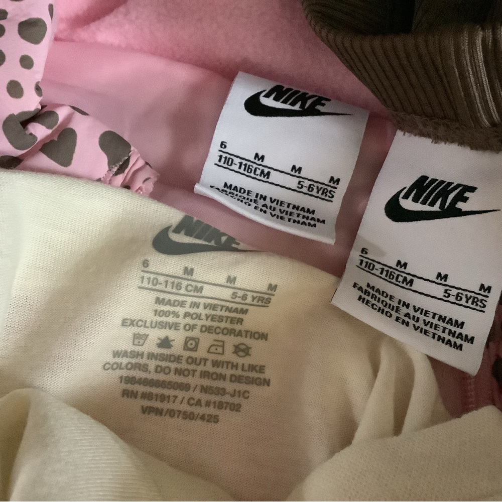 Nike girls 3 pc vest set size 6(NWT)~PRICE IS FIRM~ - Picture 7 of 8